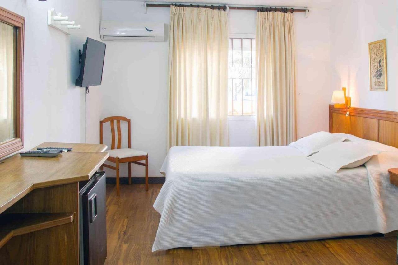 Hotel Oasis Пунта дел Есте Екстериор снимка