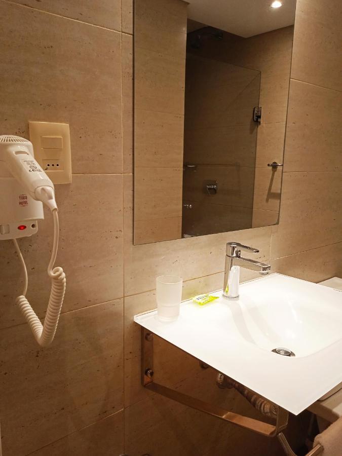 Hotel Oasis Пунта дел Есте Екстериор снимка