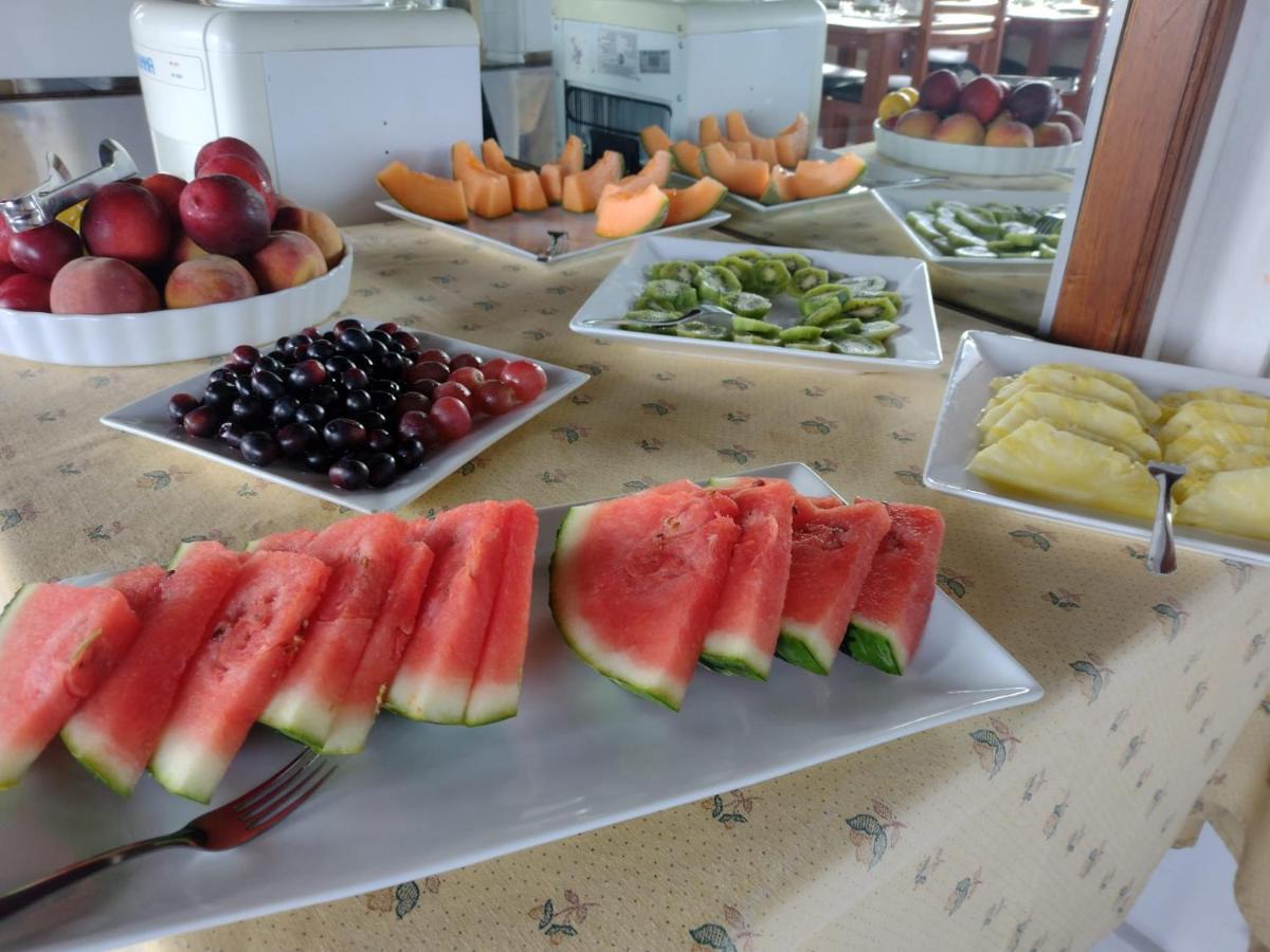 Hotel Oasis Пунта дел Есте Екстериор снимка
