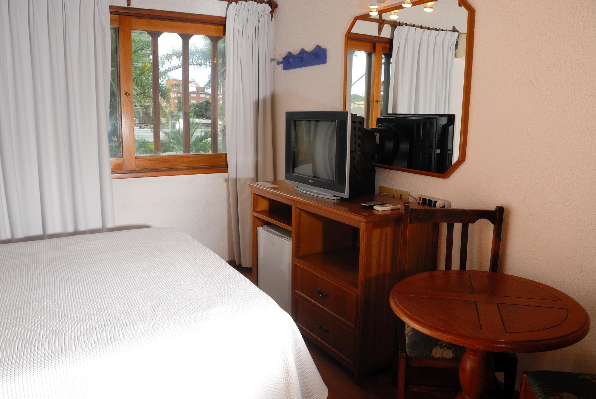 Hotel Oasis Пунта дел Есте Екстериор снимка